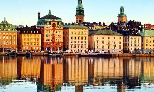 Destinations, vols et billets d’avion pas chers au départ de Clermont-Ferrand (CFE) vers la Suède | A vol d'oiseau.fr