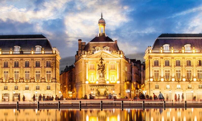 Destinations, vols et billets d’avion pas chers Clermont-Ferrand Auvergne (CFE) - Bordeaux Mérignac (BOD) | A vol d'oiseau.fr