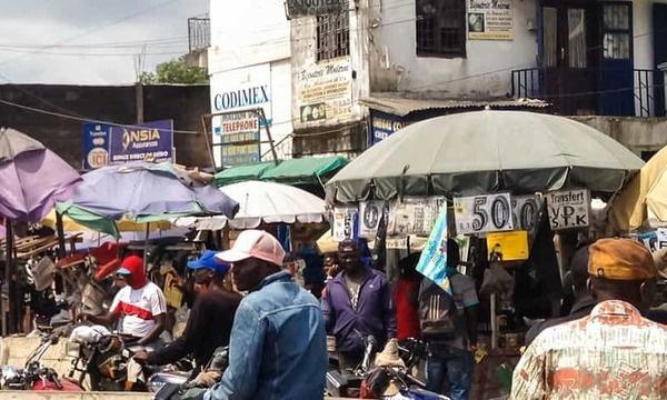 Destinations, vols et billets d’avion pas chers Lyon Saint Exupéry (LYS) - Douala International (DLA) | A vol d'oiseau.fr