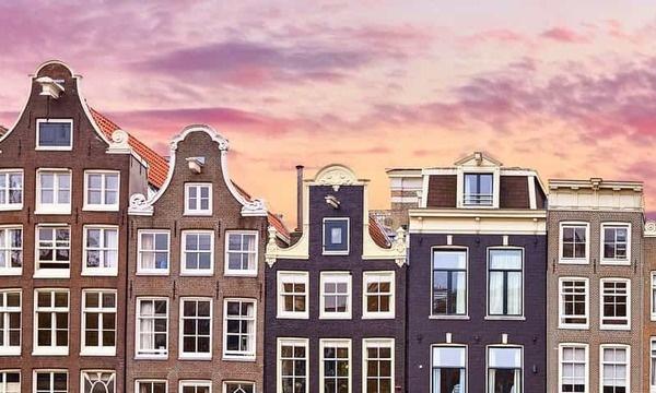 Destinations, vols et billets d’avion pas chers Lyon Saint Exupéry (LYS) - Amsterdam Schiphol (AMS) | A vol d'oiseau.fr