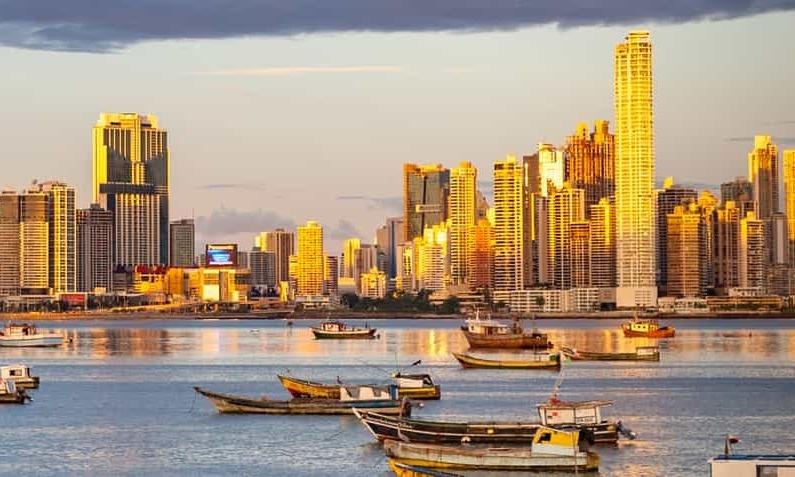 Destinations, vols et billets d’avion pas chers au départ de Calvi (CLY) vers le Panama | A vol d'oiseau.fr