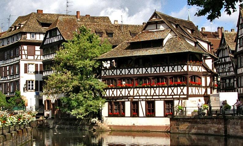 Destinations, vols et billets d’avion pas chers Paris Roissy (CDG) - Bas-Rhin (67) | A vol d'oiseau.fr