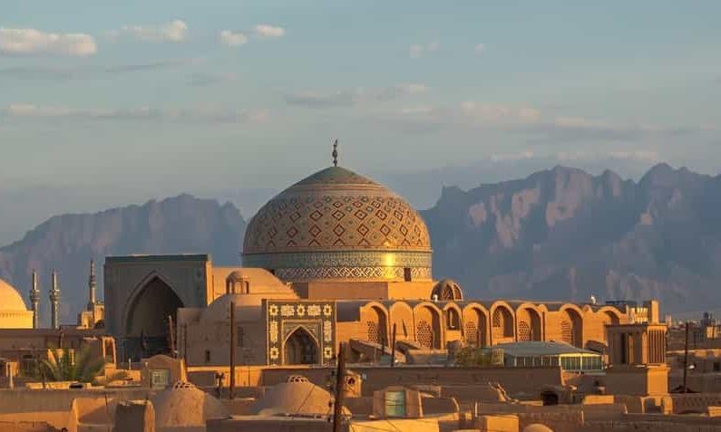 Destinations, vols et billets d’avion pas chers au départ de Bergerac (EGC) vers l'Iran | A vol d'oiseau.fr