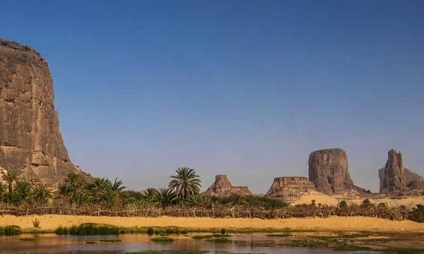 Destinations, vols et billets d’avion pas chers Pau Pyrénées (PUF) - N'Djaména International (NDJ) | A vol d'oiseau.fr