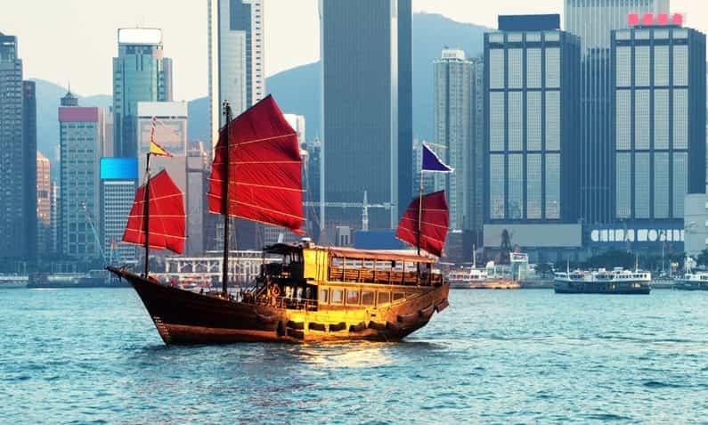 Destinations, vols et billets d’avion pas chers au départ de Tarbes Lourdes (LDE) vers Hong-Kong | A vol d'oiseau.fr