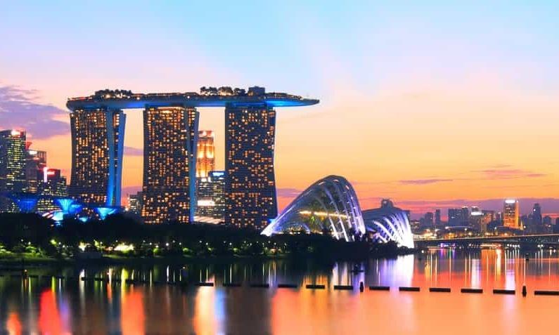 Destinations, vols et billets d’avion pas chers au départ de Tarbes Lourdes (LDE) vers Singapour | A vol d'oiseau.fr