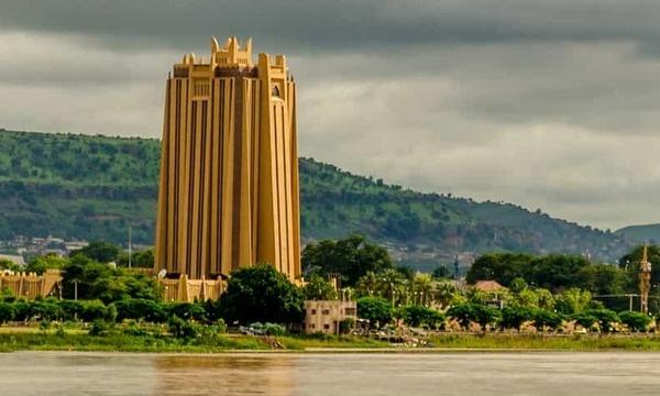 Destinations, vols et billets d’avion pas chers Perpignan Sud de France (PGF) - Bamako Modibo Keïta (BKO) | A vol d'oiseau.fr