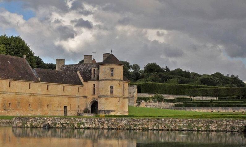 Destinations, vols et billets d’avion pas chers Perpignan (PGF) - Val-d'Oise (95) | A vol d'oiseau.fr