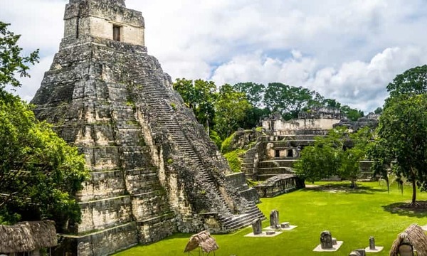 Destinations, vols et billets d’avion pas chers Nice Côte d'Azur (NCE) - Guatemala La Aurora (GUA) | A vol d'oiseau.fr