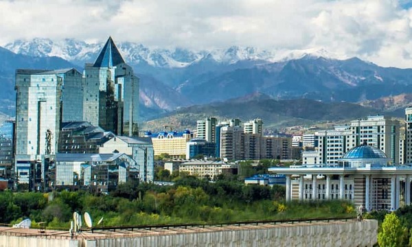 Destinations, vols et billets d’avion pas chers Nice Côte d'Azur (NCE) - Almaty International (ALA) | A vol d'oiseau.fr