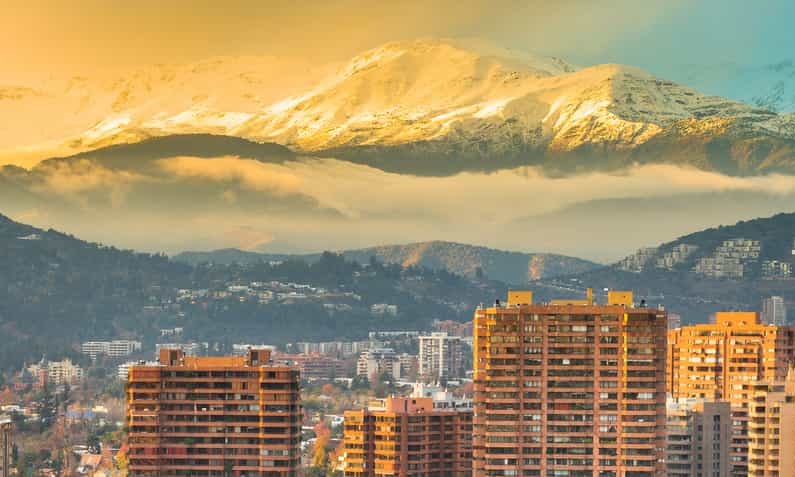 Destinations, vols et billets d’avion pas chers au départ de Marseille (MRS) vers le Chili | A vol d'oiseau.fr