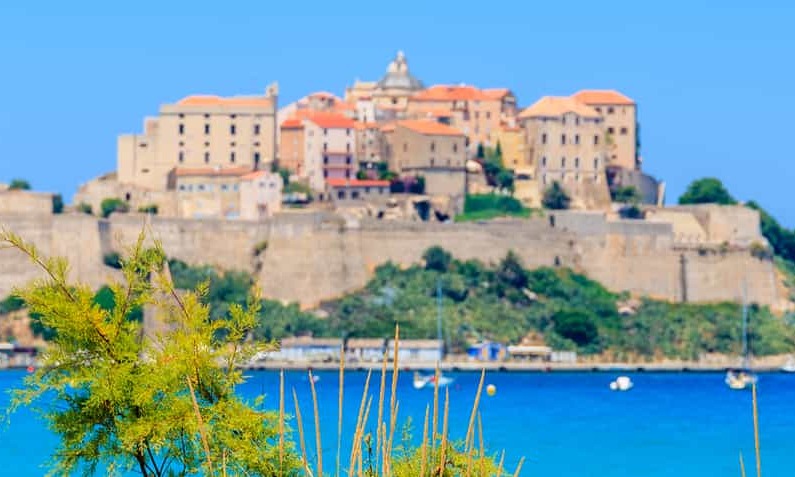Destinations, vols et billets d’avion pas chers Marseille Provence (MRS) - Calvi Sainte Catherine (CLY) | A vol d'oiseau.fr
